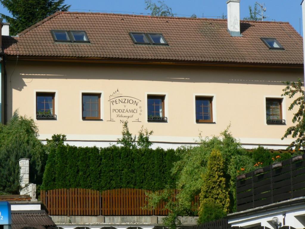 Penzion V Podzamci Litomysl Exterior photo
